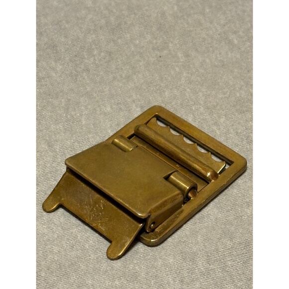 VTG US Military 1970 Vietnam Era Marine Brass Belt Buckle - Picture 3 of 6